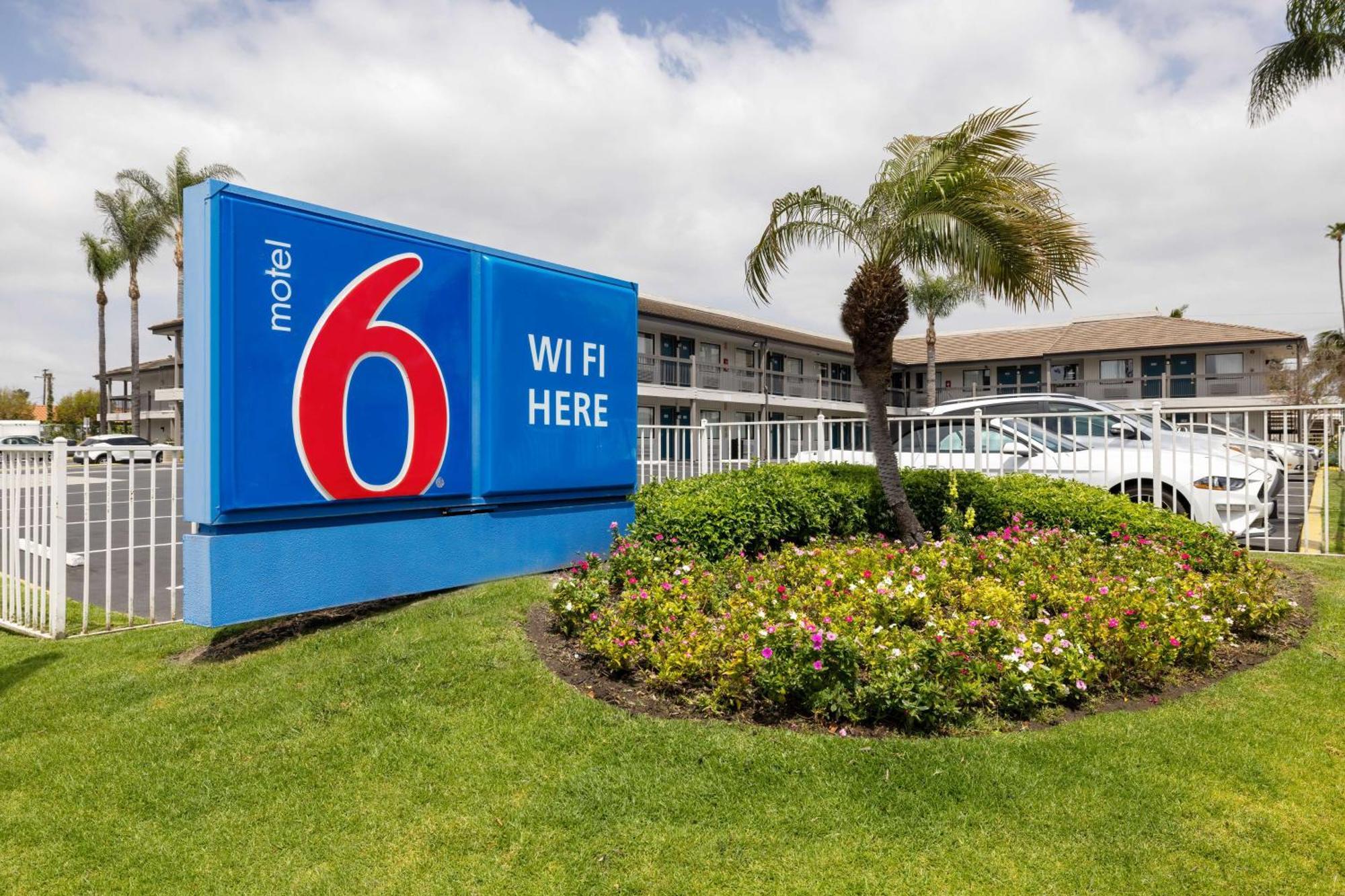 6-santa Ana, Ca Hotel 2*